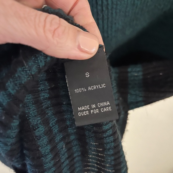 Emerald Green Cowl-Neck Striped Sweater dress - Picture 5 of 5